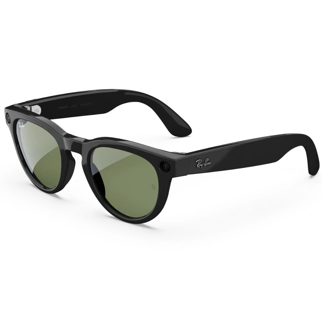 Gafas inteligentes Ray-Ban Meta Wayfarer negras. Vista lateral con lentes verdes y cámaras integradas.