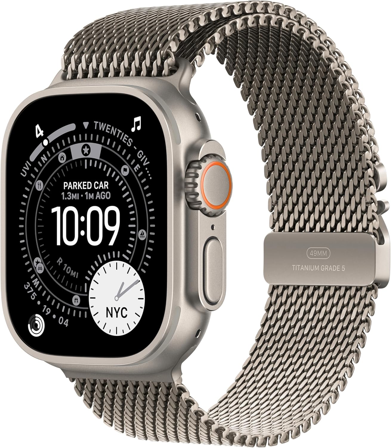 Apple Watch Ultra de titanio con correa Milanese de titanio grado 5, esfera técnica con brújula y corona digital naranja en vista lateral.